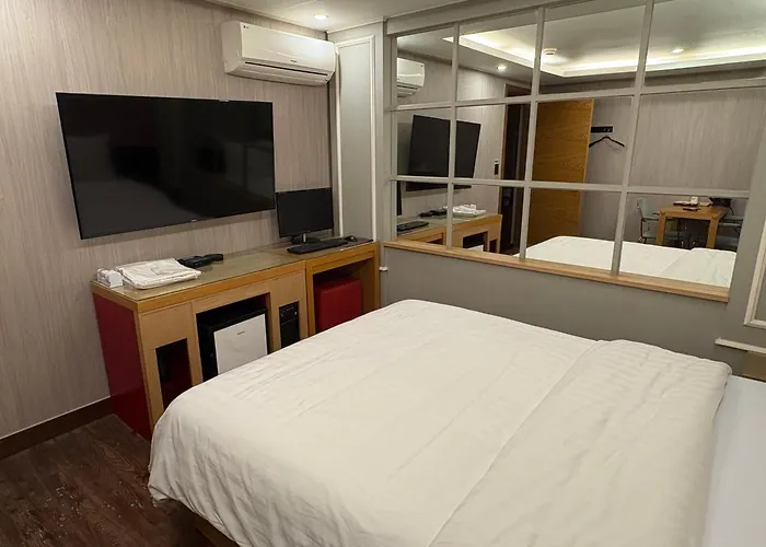 Rosemari Hotel